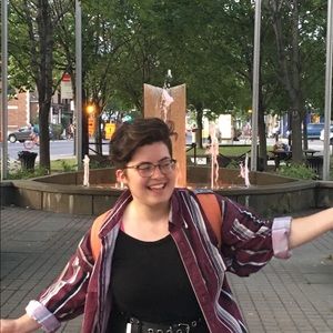 Meet your Posher, Lili-simone